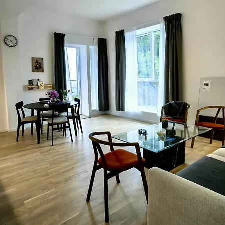 Apartment In Breiviken, *